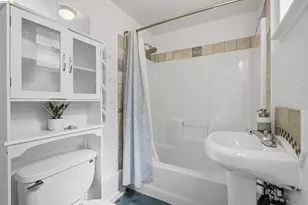 963 37th St, Oakland, CA 94608 - Photo 40