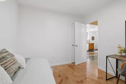 963 37th St, Oakland, CA 94608 - Photo 34