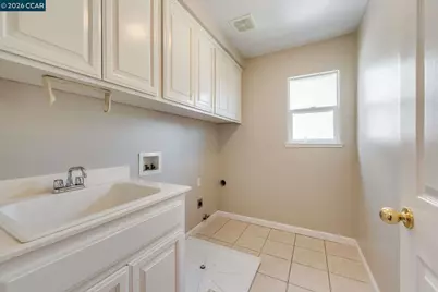 2500 Vallecito Way, Antioch, CA 94531 - Photo 20