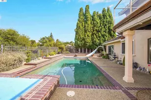 5922 Charter Oaks Dr, Castro Valley, CA 94552 - Photo 58