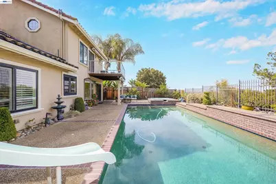 5922 Charter Oaks Dr, Castro Valley, CA 94552 - Photo 50