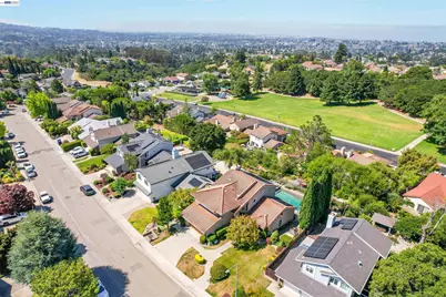 5922 Charter Oaks Dr, Castro Valley, CA 94552 - Photo 64