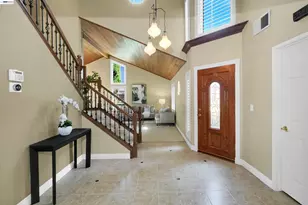 5922 Charter Oaks Dr, Castro Valley, CA 94552 - Photo 12