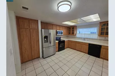 2581 El Portal Dr #C, San Pablo, CA 94806 - Photo 6