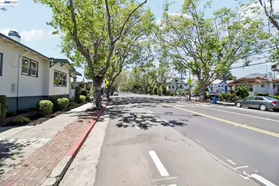1344 Saint Charles St, Alameda, CA 94501 - Photo 8
