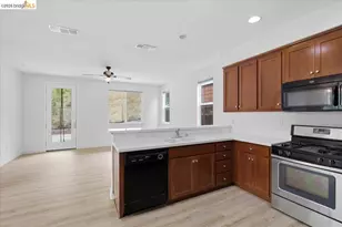 313 Felice Cir, Pinole, CA 94564 - Photo 8