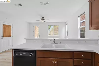 313 Felice Circle, Pinole, CA 94564 - Photo 10