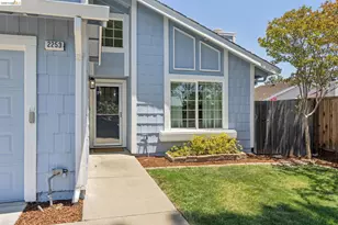 2253 Freshwater Ct, Martinez, CA 94553 - Photo 6