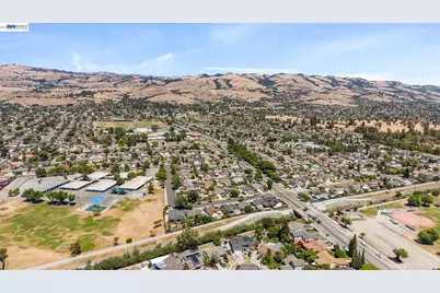 2966 Ridgemont Dr, San Jose, CA 95127 - Photo 50