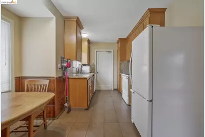 4050 Somerset Ave, Castro Valley, CA 94546 - Photo 4