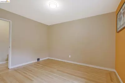 4050 Somerset Ave, Castro Valley, CA 94546 - Photo 26