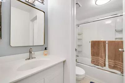 2505 Miramar Ave #114, Castro Valley, CA 94546 - Photo 28