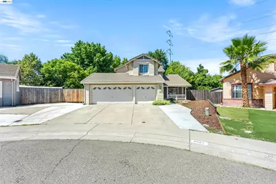 8521 Tullia Pl, Antelope, CA 95843 - Photo 2