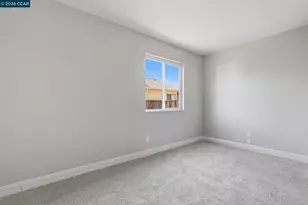 572 Shannon Dr, Vacaville, CA 95688 - Photo 32