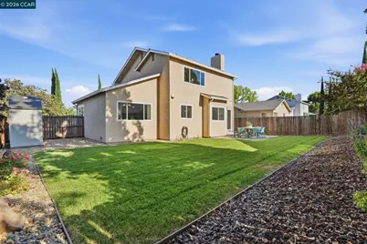 572 Shannon Dr, Vacaville, CA 95688 - Photo 52