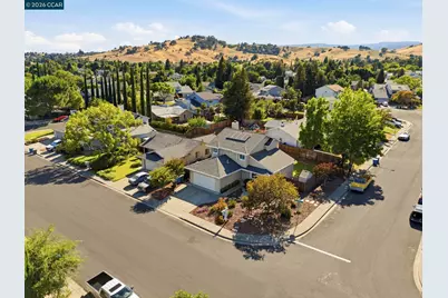 572 Shannon Dr, Vacaville, CA 95688 - Photo 56