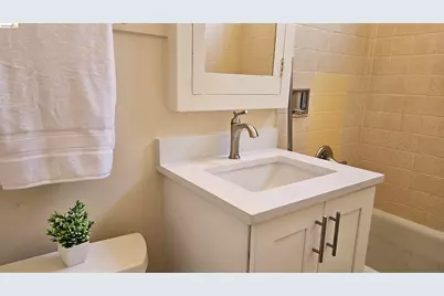 1901 Parker St #3, Berkeley, CA 94704 - Photo 12