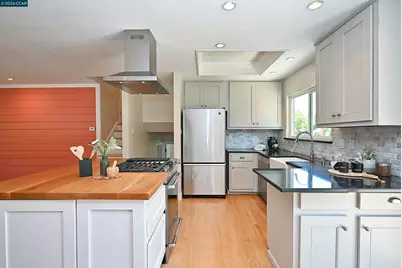 731 Hamilton Dr, Pleasant Hill, CA 94523 - Photo 4