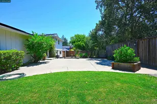 731 Hamilton Dr, Pleasant Hill, CA 94523 - Photo 32