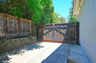 731 Hamilton Dr, Pleasant Hill, CA 94523 - Photo 34