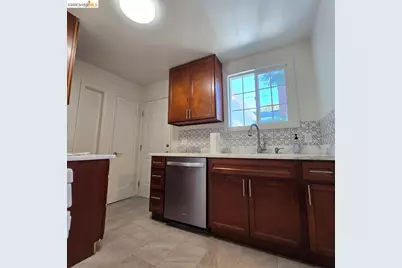 241 Humboldt St, San Rafael, CA 94901 - Photo 12