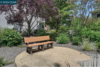1400 Canyonwood Ct #6, Walnut Creek, CA 94595 - Photo 22