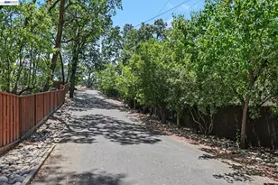 571 La Gonda Wy, Danville, CA 94526 - Photo 1
