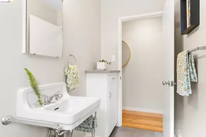 7232 Lincoln Ave, El Cerrito, CA 94530 - Photo 24