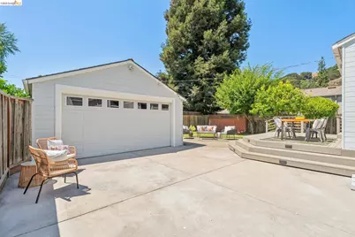 264 Marlow Drive, Oakland, CA 94605 - Photo 52