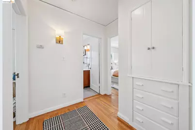 264 Marlow Drive, Oakland, CA 94605 - Photo 30