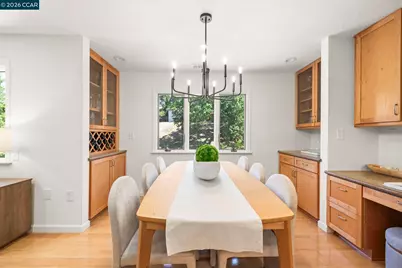 2050 Blackwood Dr, Walnut Creek, CA 94596 - Photo 10