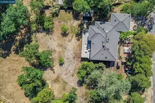 2050 Blackwood Dr, Walnut Creek, CA 94596 - Photo 4