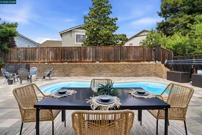 112 Mont St Michel Way, Martinez, CA 94553 - Photo 46