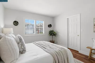 112 Mont St Michel Way, Martinez, CA 94553 - Photo 34