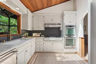 1090 Cragmont Ave, Berkeley, CA 94708 - Photo 34