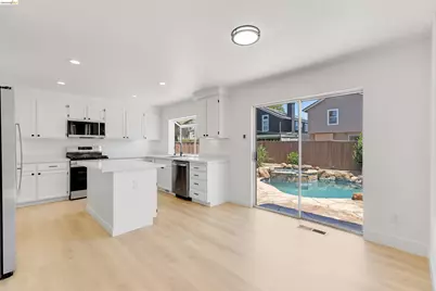 370 Gristmill Dr, Brentwood, CA 94513 - Photo 16