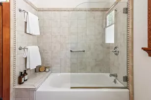 4130 Gilbert St, Oakland, CA 94611 - Photo 46