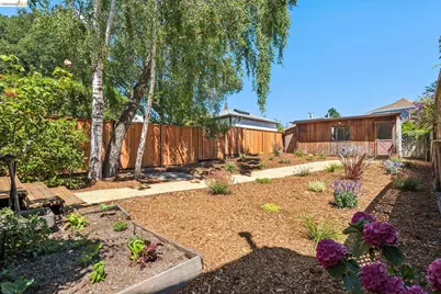 4130 Gilbert St, Oakland, CA 94611 - Photo 56