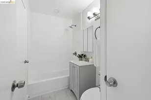 3800 Maybelle Ave, Oakland, CA 94619 - Photo 24