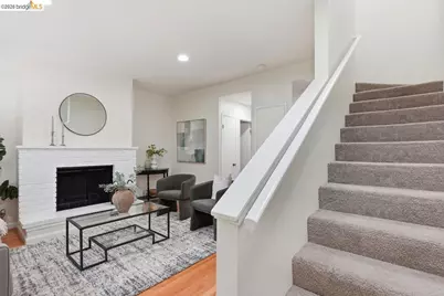 3800 Maybelle Ave #7, Oakland, CA 94619 - Photo 18