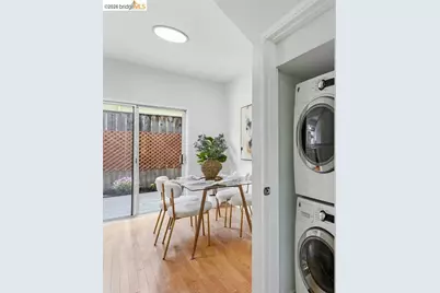 3800 Maybelle Ave #7, Oakland, CA 94619 - Photo 16