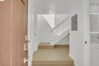 129 Villa Dr, San Pablo, CA 94806 - Photo 2