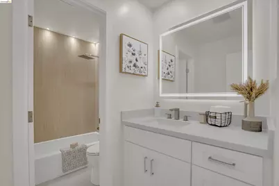 129 Villa Dr, San Pablo, CA 94806 - Photo 14