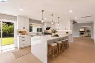 3727 Northridge Dr, Concord, CA 94518 - Photo 10