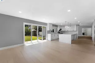 3727 Northridge Dr, Concord, CA 94518 - Photo 54