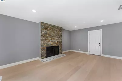 3727 Northridge Dr, Concord, CA 94518 - Photo 12