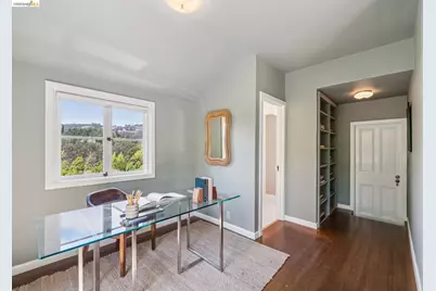 5933 Johnston Dr., Oakland, CA 94611 - Photo 16