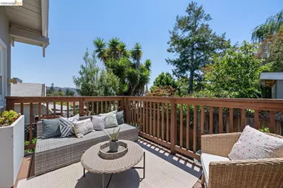1751 38th St, Oakland, CA 94602 - Photo 36