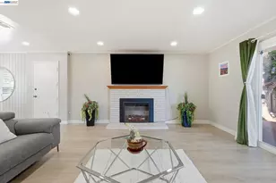 2394 Tahiti St, Hayward, CA 94545 - Photo 10