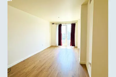 423 7th St #303, Oakland, CA 94607 - Photo 20